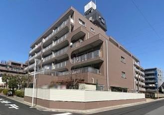 Well-Maintained 3LDK Apartment in Hinode - Photo 1
