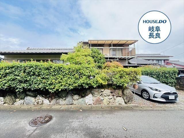 Spacious 6DK Home in Gifu City - Photo 1