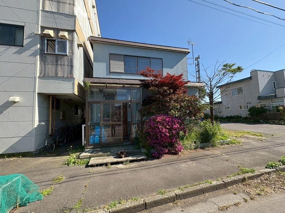 Flexible Land with No Building Conditions in Hakodate - Photo 1
