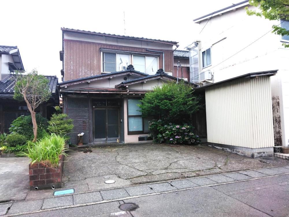 167 m² land in Tsubata, Kahoku District, Ishikawa - Photo 1