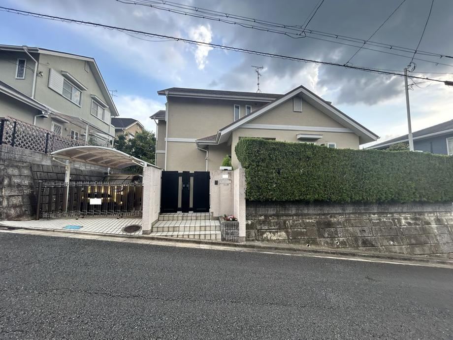 Spacious 4LDK House in Maruyamadai - Photo 1
