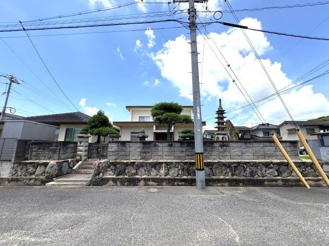 5DK House with Garden in Kasugadai, Kasaoka - Photo 1