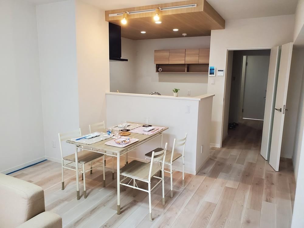 Renovated 3LDK Apartment in Teine, Sapporo - Photo 1