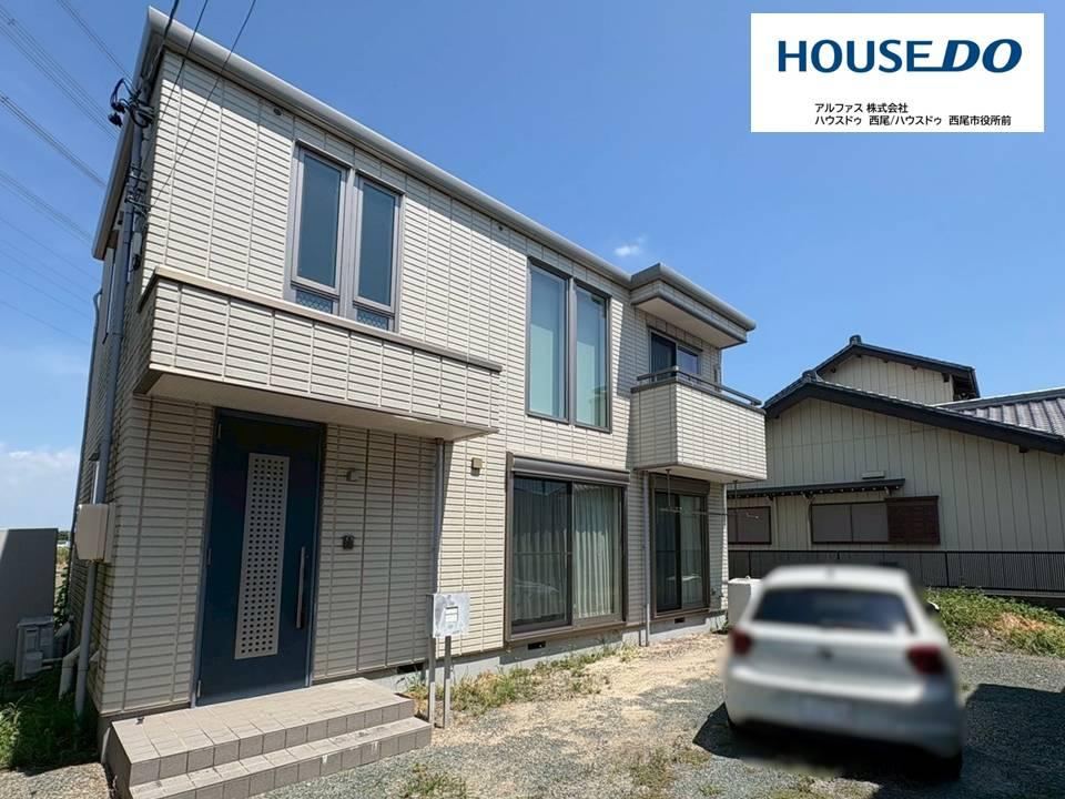 Stylish 2LDK Home with Atrium in Nishio - Photo 1