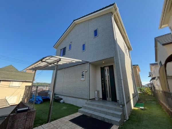 Spacious 3LDK House with BBQ-Friendly Garden - Photo 1