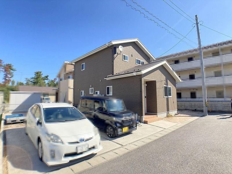 Modern 3LDK Home in Ryosanyanagi - Photo 1