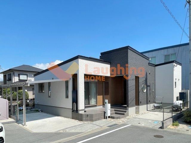 Eco-Friendly 4LDK Bungalow in Kurume - Photo 1