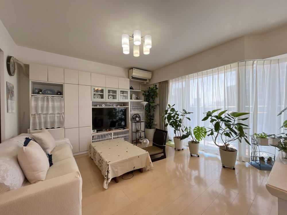 Spacious 4LDK Apartment in Sagami-Ono - Photo 1