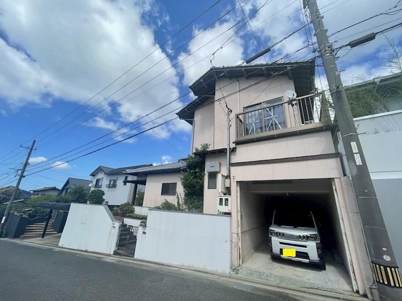 All-Electric 7DK House with Garage - Photo 1