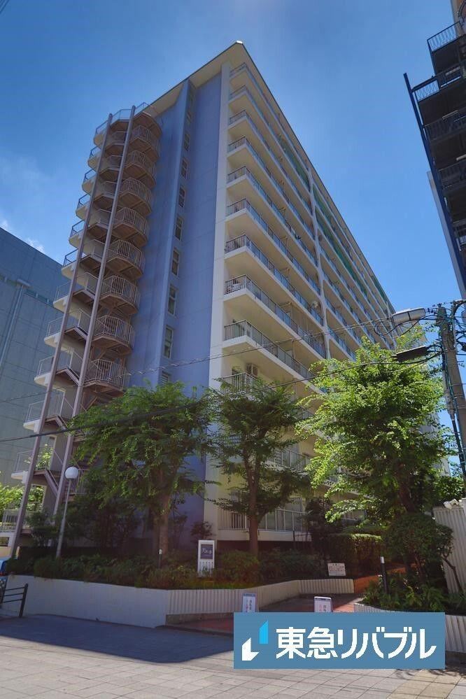 2LDK apartment in Tennoji Ward, Osaka - Photo 1