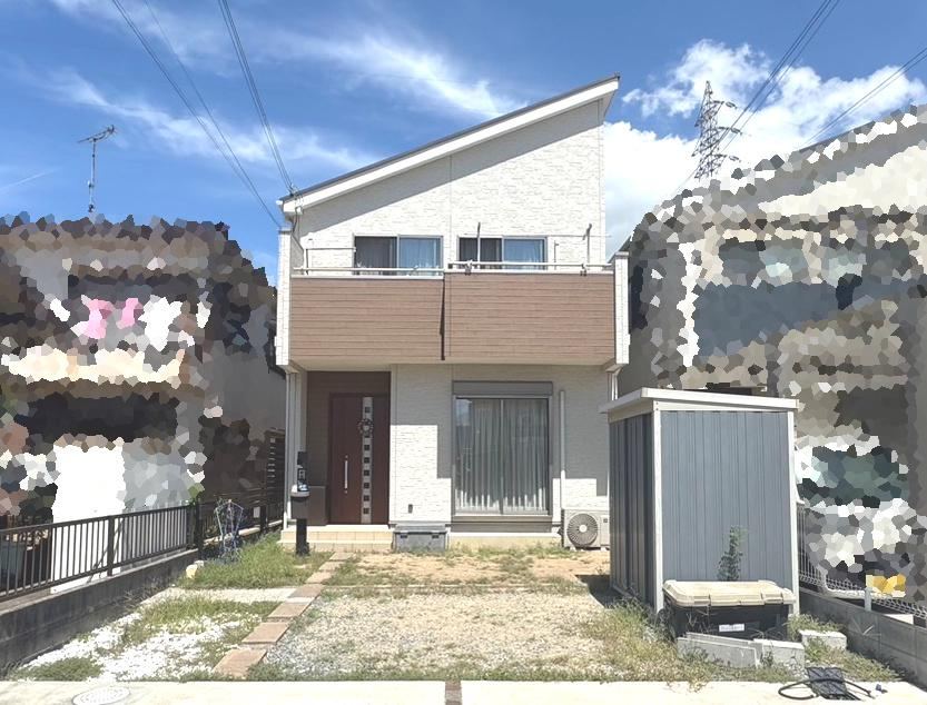 Bright 4LDK House in Takasago - Photo 1