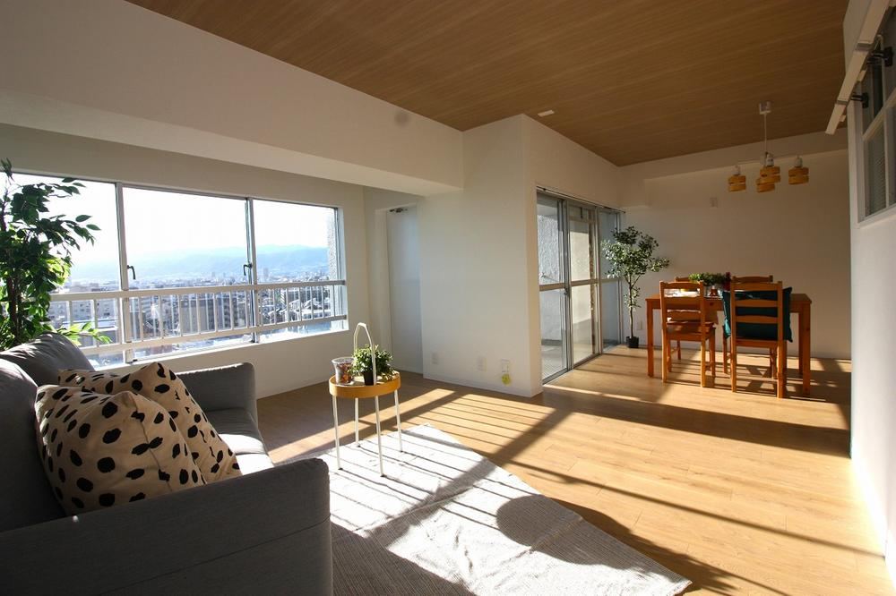 2LDK apartment in Nishinomiya, Hyogo - Photo 1
