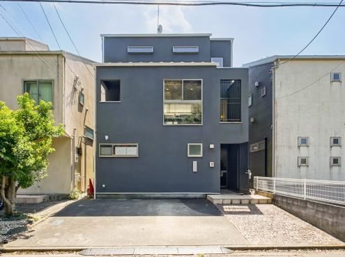 Quiet 3LDK House in a Low-Density Residential Area - Photo 1