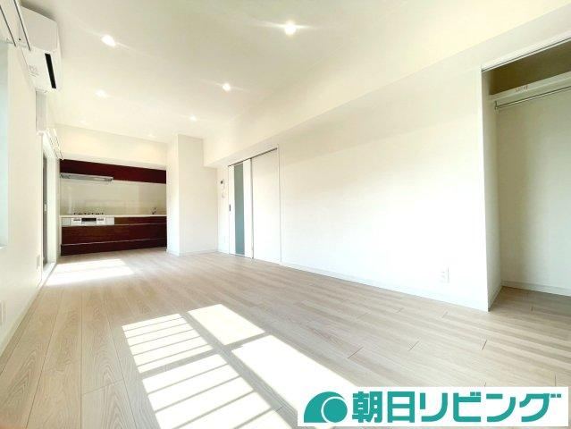 Renovated 3LDK Apartment in Wakabadai - Photo 1