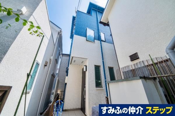 Well-Maintained House in Kajigaya, Kawasaki - Photo 1
