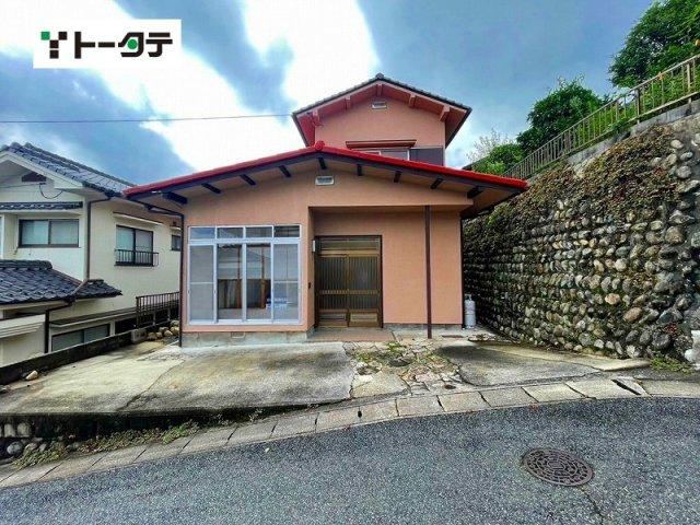 4LDK house in Asakita Ward, Hiroshima - Photo 1