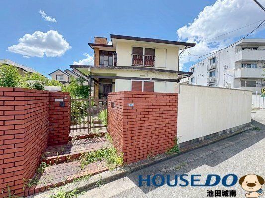 Bright 4LDK House in Ikeda - Photo 1