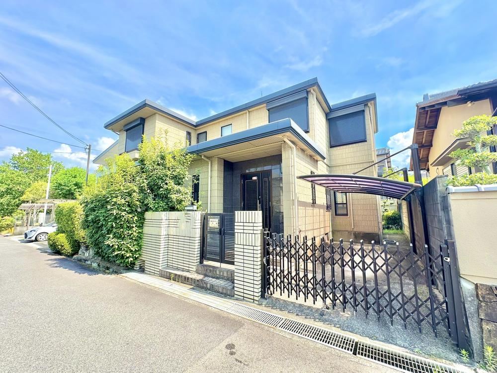 Spacious 5LDK House in Osaka Sayama - Photo 1