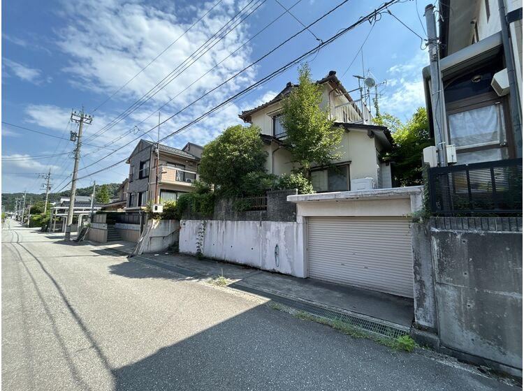 217 m² land in Kanazawa, Ishikawa - Photo 1