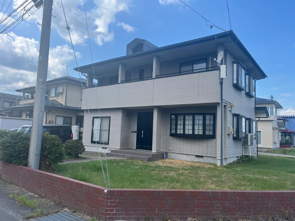 Spacious 4LDK House with Balcony in Narushima, Yamagata - Photo 1