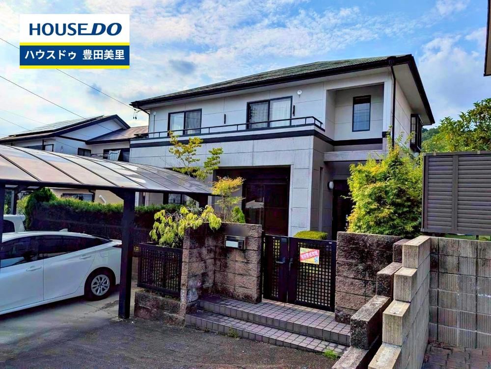5LDK House with Carport in Toyoda - Photo 1