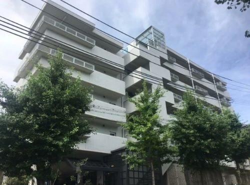 3LDK apartment in Ashiya, Hyogo - Photo 1