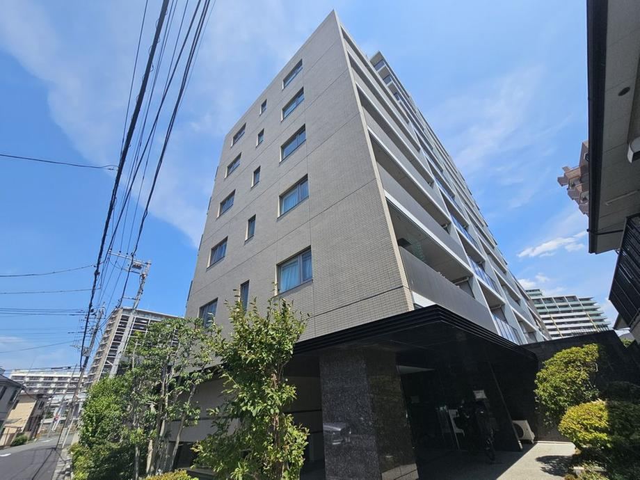Spacious 3LDK Apartment in Nishikawaguchi - Photo 1