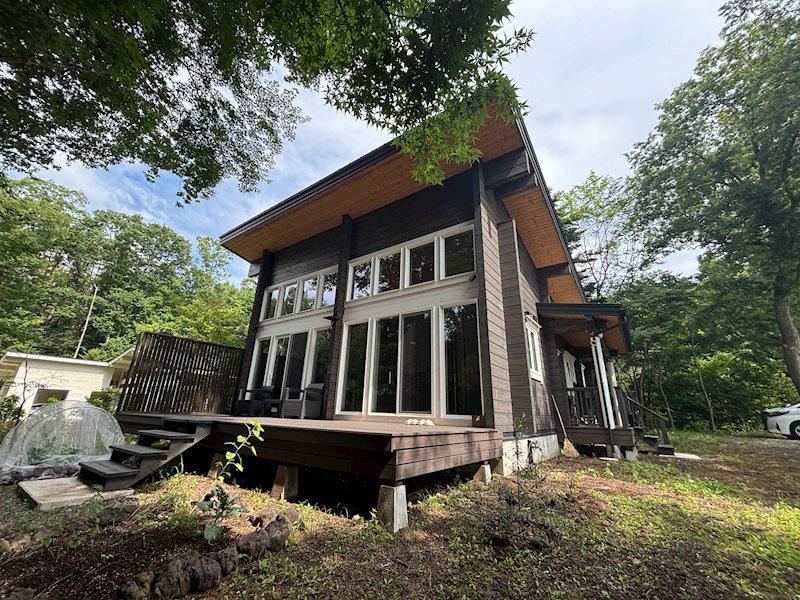 Newly Built Log House in Oiwake - Photo 1