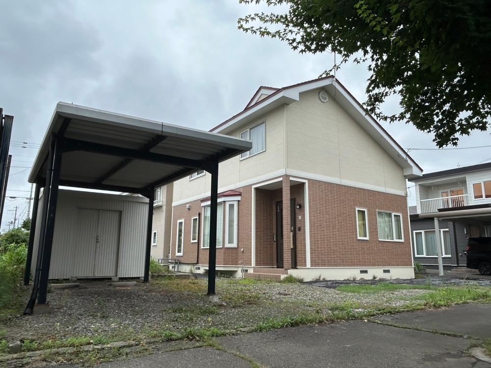 Well-Maintained 3LDK House in Obihiro - Photo 1