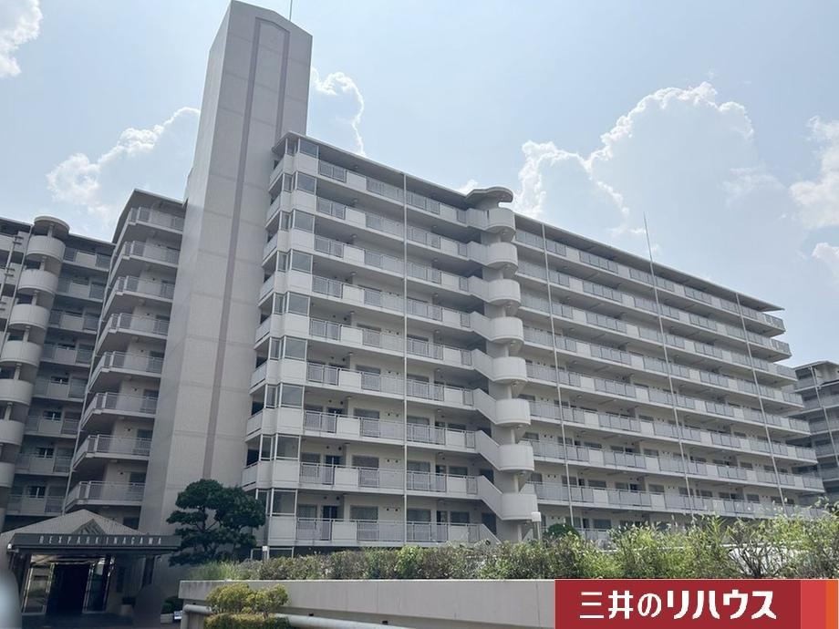 4LDK apartment in Inagawa, Kawabe District, Hyogo - Photo 1
