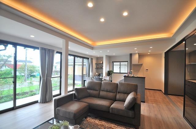 Renovated 6LDK House with Large Land and Garden - Photo 1