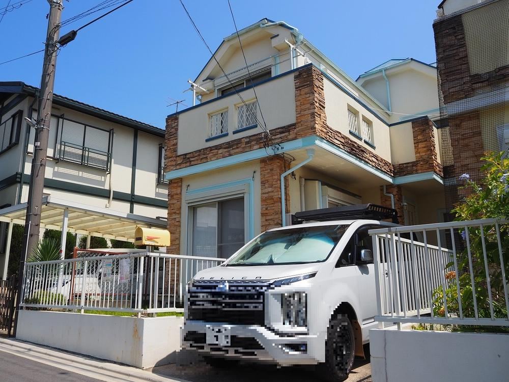 Charming 4LDK in Quiet Zushi Neighborhood - Photo 1