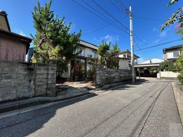 Corner Lot with Excellent Accessibility in Niigata City - Photo 1