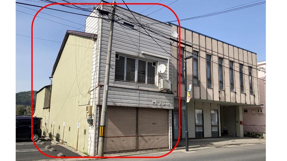 Renovation Opportunity: 8LDK Home with Potential in Kaishin - Photo 1