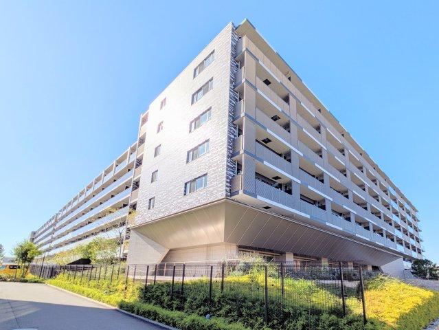 Convenient 2LDK Apartment in Moriya - Photo 1