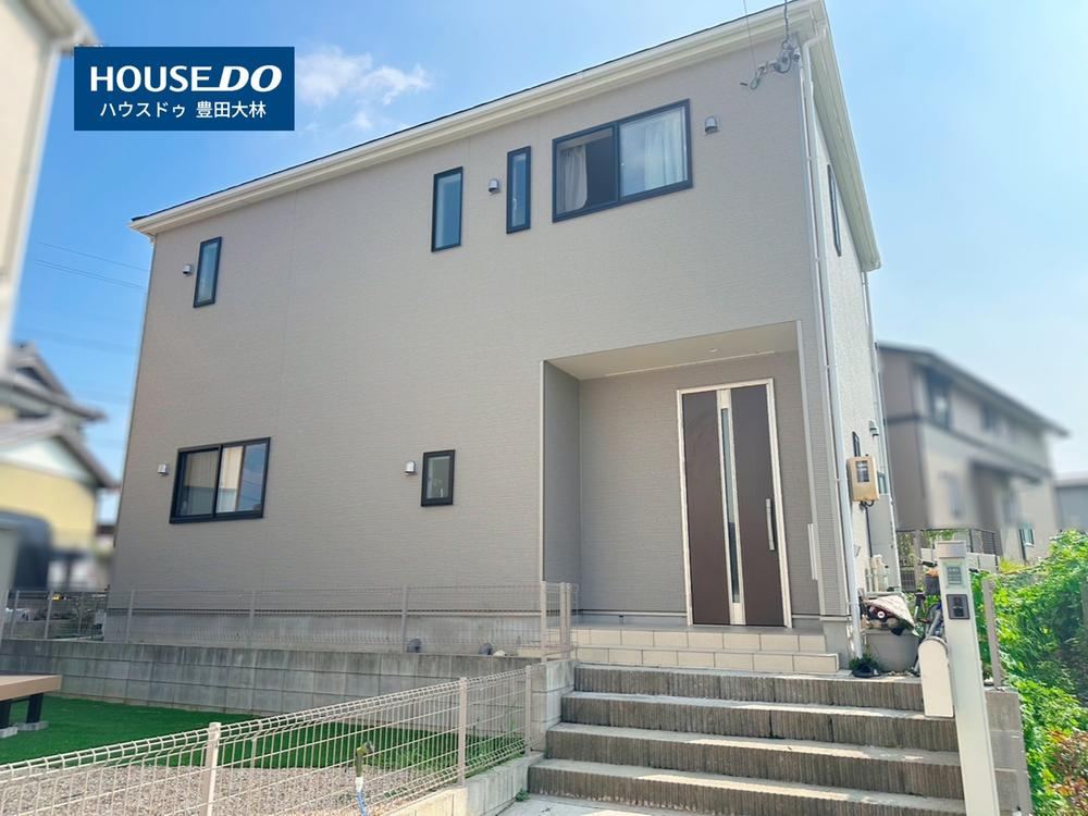 Modern 4LDK House with Telework Room in Toyota - Photo 1