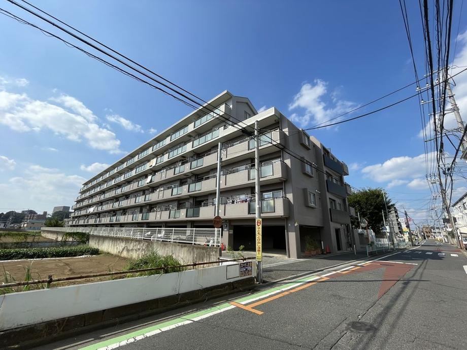 1st Floor 3LDK Apartment in Asaka - Photo 1