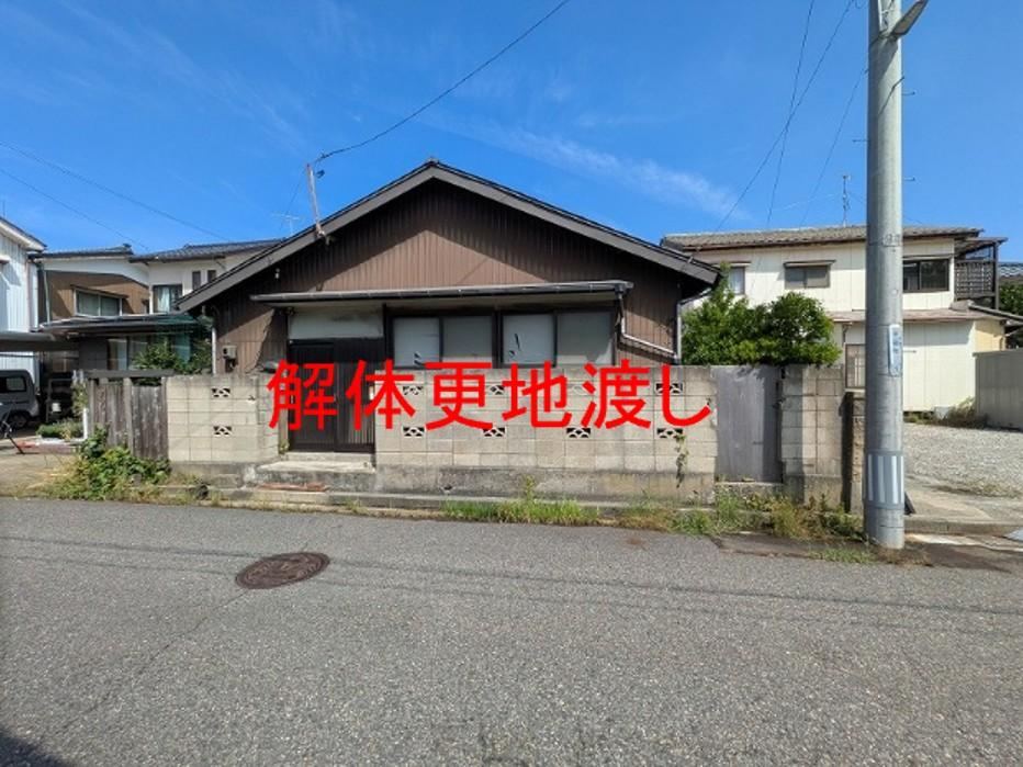 Well-Sized South-Facing Land in Higashi-Shinmachi, Niigata - Photo 1