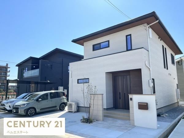 Custom-Built Home by Yamada Homes in Kisarazu - Photo 1