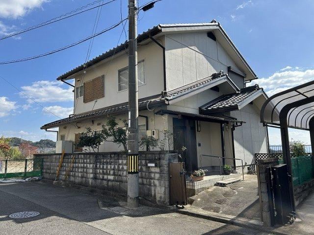 6DK house in Nishi Ward, Hiroshima - Photo 1