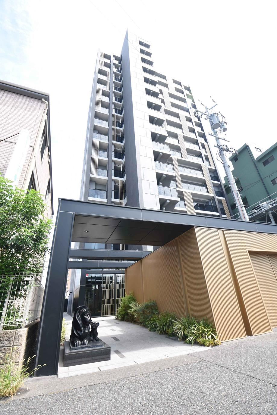 3LDK apartment in Ichinomiya, Aichi - Photo 1