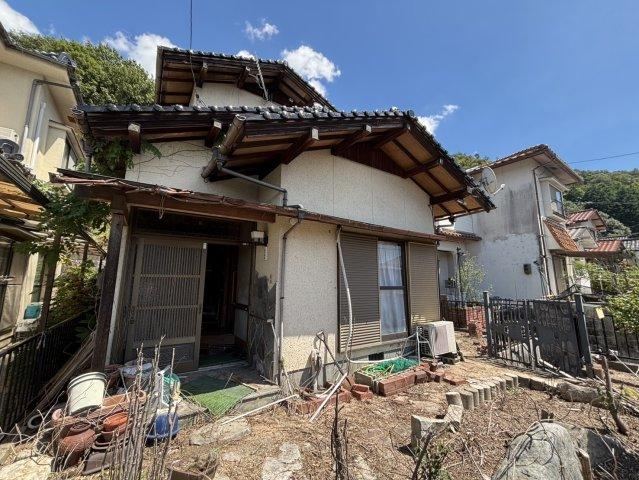 2LDK house in Asakita Ward, Hiroshima - Photo 1