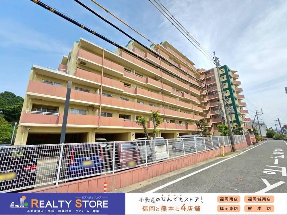3LDK apartment in Higashi Ward, Fukuoka - Photo 1