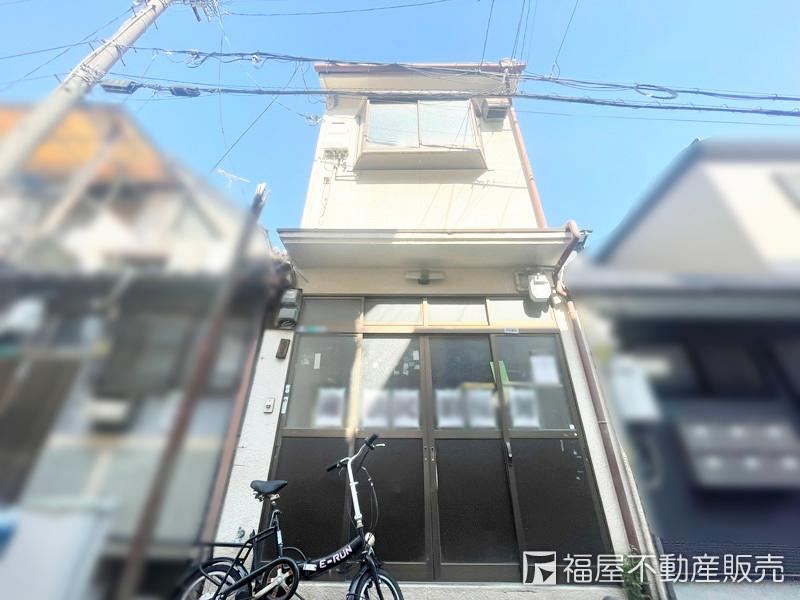 Charming 2DK Detached House in Nakamoto, Osaka - Photo 1