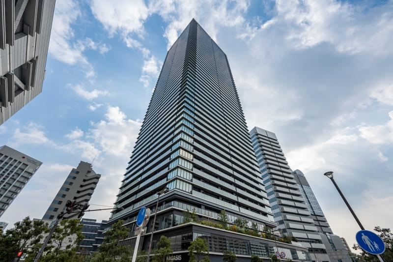 2LDK apartment in Kita Ward, Osaka - Photo 1