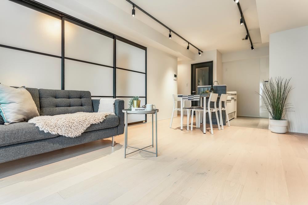 2LDK apartment in Shibuya Ward, Tokyo - Photo 1