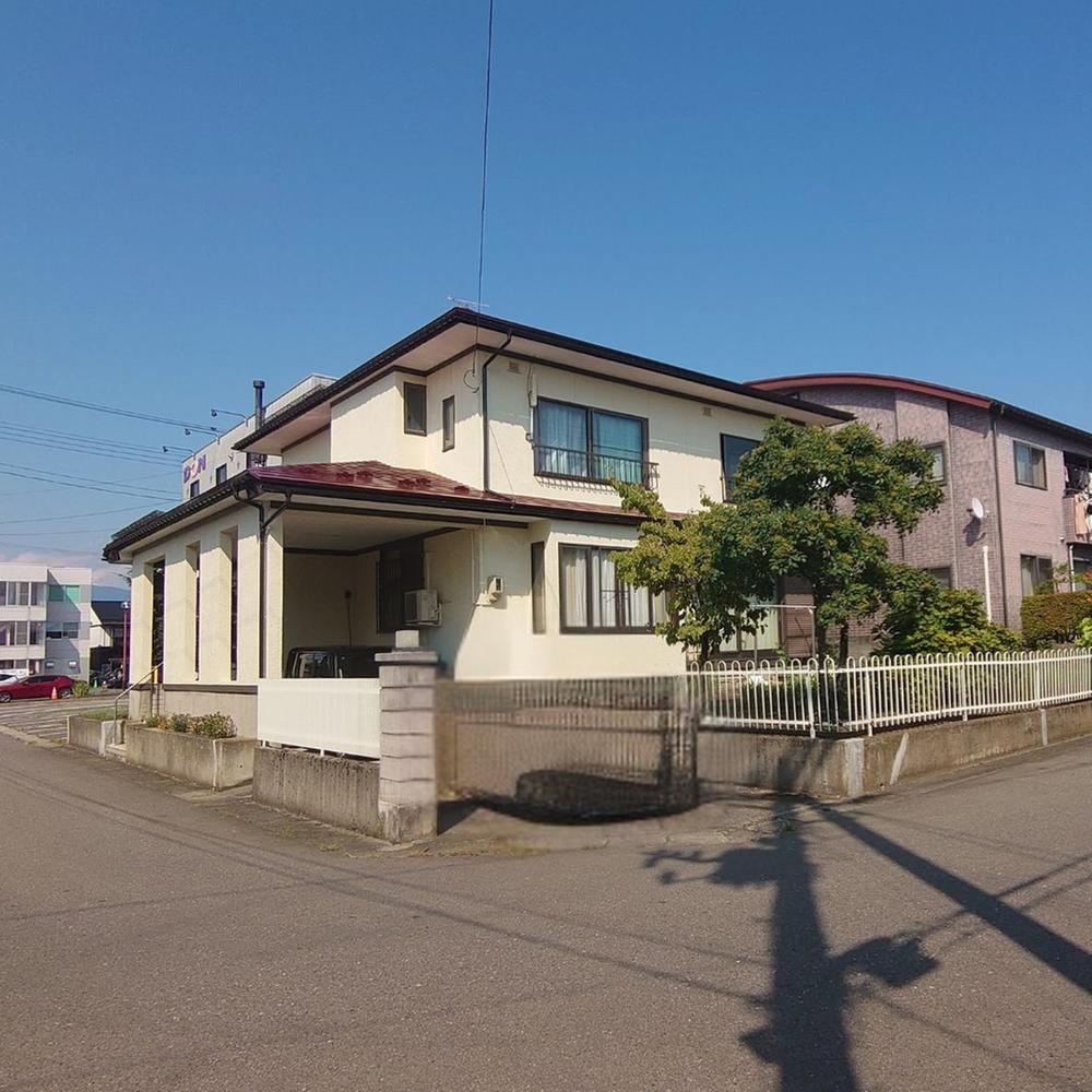 4DDKK House Near Aizuwakamatsu Station - Photo 1