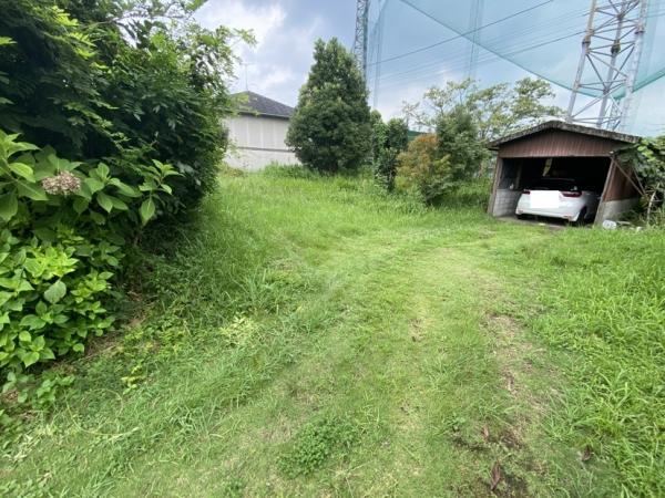 1001 m² land in Miyakonojo, Miyazaki - Photo 1