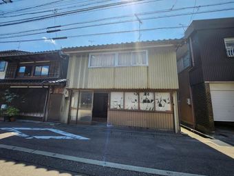 10DK house in Oyabe