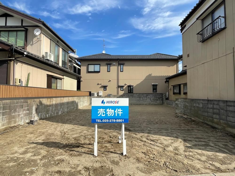 Land Near Schools with No Building Conditions - Photo 1